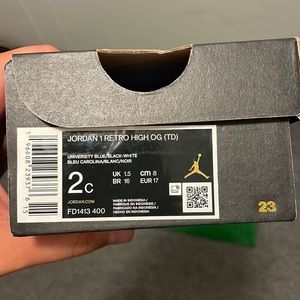 Jordan 1 high Unc toe Ds size 2c